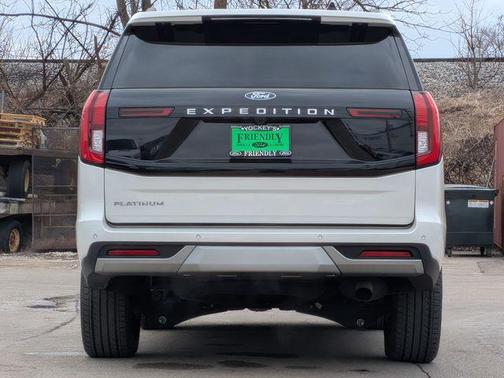 2025 Ford Expedition Platinum