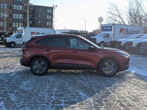 2025 Ford Escape ST-Line Elite