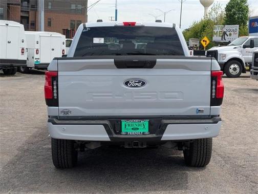 2025 Ford F-150 Lightning Flash