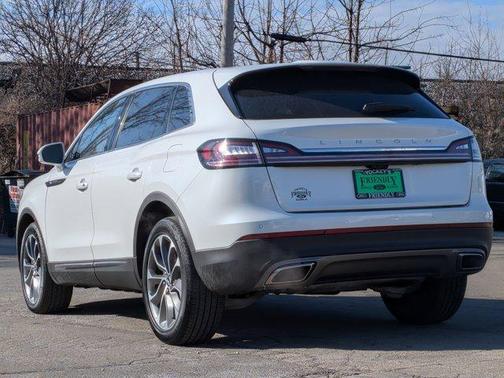 2023 Lincoln Nautilus Reserve