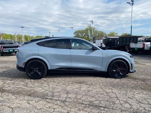 GLACIER GRAY MET TRI-COAT 2025 Ford Mustang Mach-E GT