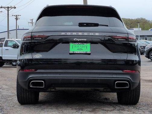 Black 2021 Porsche Cayenne Cayenne
