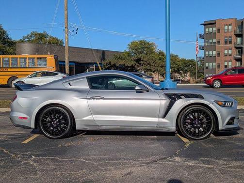 2017 Ford Mustang GT Premium