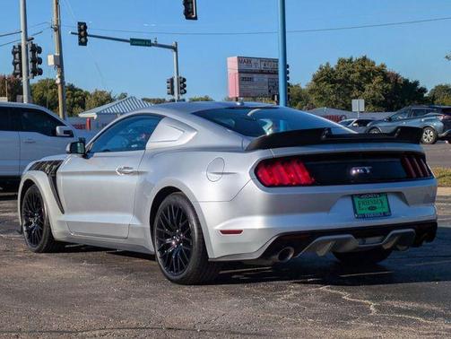2017 Ford Mustang GT Premium