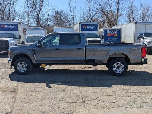 2025 Ford F-250 XLT
