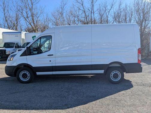 2025 Ford Transit-250 148 WB Medium Roof Cargo
