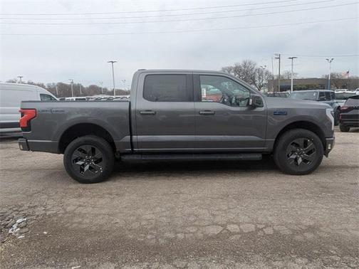 2025 Ford F-150 Lightning LARIAT
