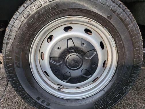 2018 Ford Transit-250 148 WB Medium Roof Cargo