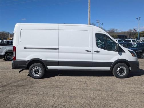 2025 Ford Transit-250 148 WB Medium Roof Cargo