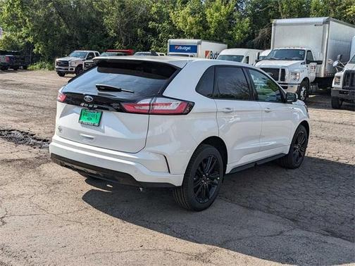 2024 Ford Edge ST Line