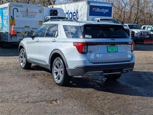2025 Ford Explorer Active