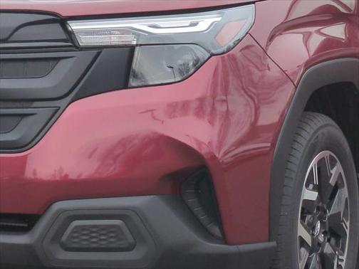 2025 Subaru Forester Base