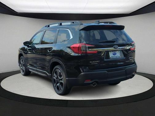 2025 Subaru Ascent Limited 7-Passenger