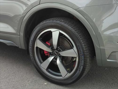 2024 Audi Q5 45 S line Premium Plus