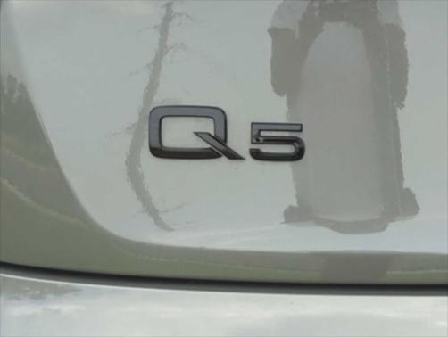 2024 Audi Q5 45 S line Premium Plus