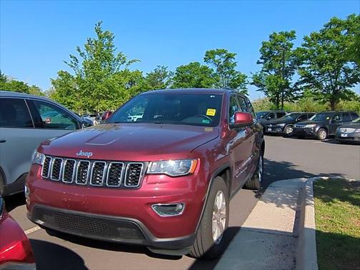 2021 Jeep Grand Cherokee Laredo