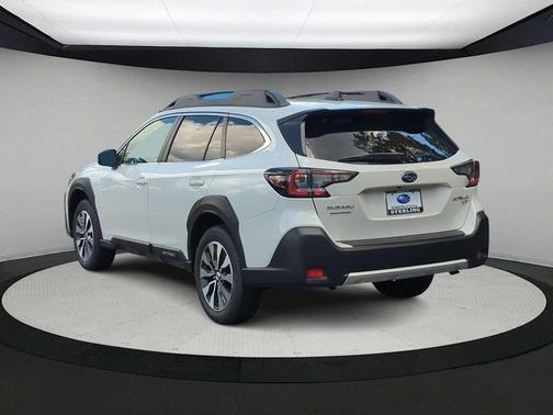 2025 Subaru Outback Limited XT
