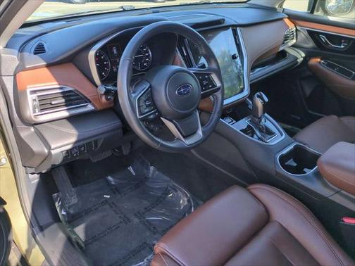 2022 Subaru Outback Touring