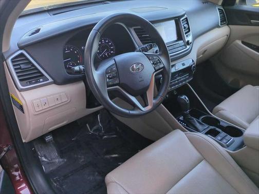 2018 Hyundai TUCSON SEL Plus