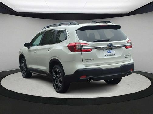 2025 Subaru Ascent Limited 7-Passenger