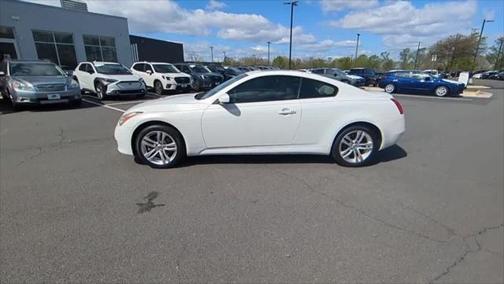2010 INFINITI G37x Base