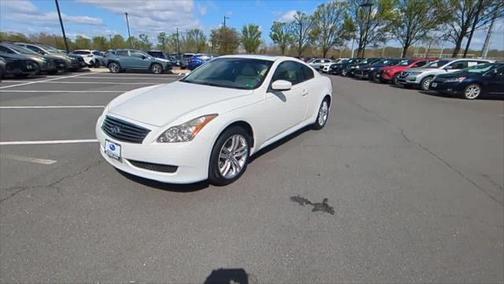 2010 INFINITI G37x Base