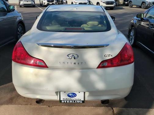 2010 INFINITI G37x Base