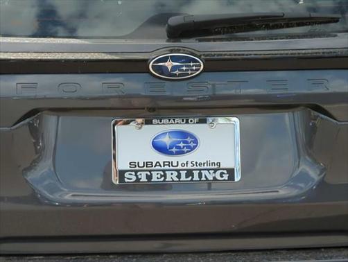 2025 Subaru Forester Base