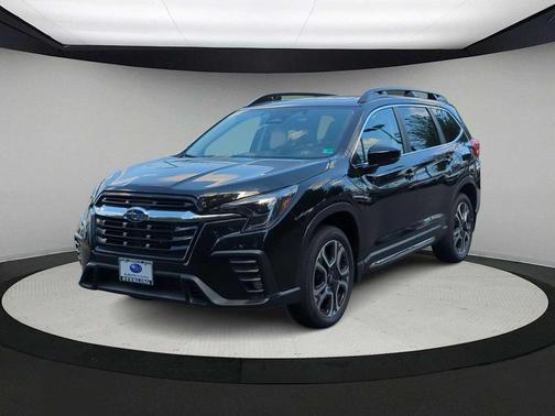 2025 Subaru Ascent Limited 8-Passenger