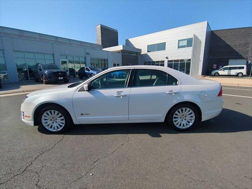 2010 Ford Fusion Hybrid Base