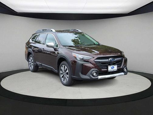 2025 Subaru Outback Touring