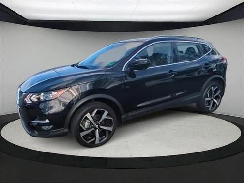 2022 Nissan Rogue Sport SL