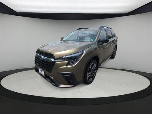 2025 Subaru Ascent Limited 8-Passenger