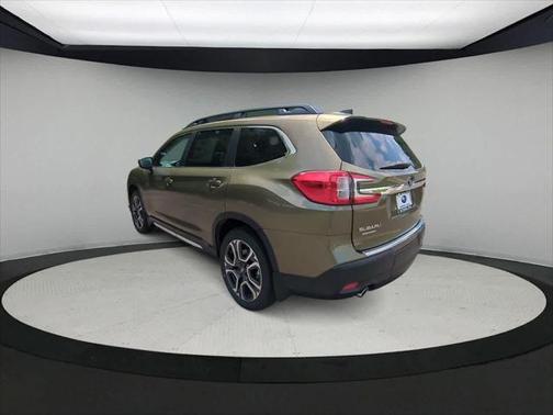 2025 Subaru Ascent Limited 8-Passenger