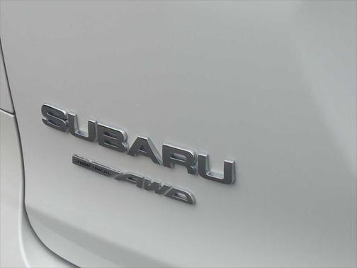 2025 Subaru Ascent Premium 8-Passenger