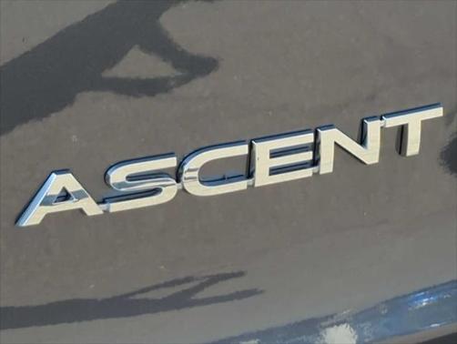 2025 Subaru Ascent Premium 8-Passenger