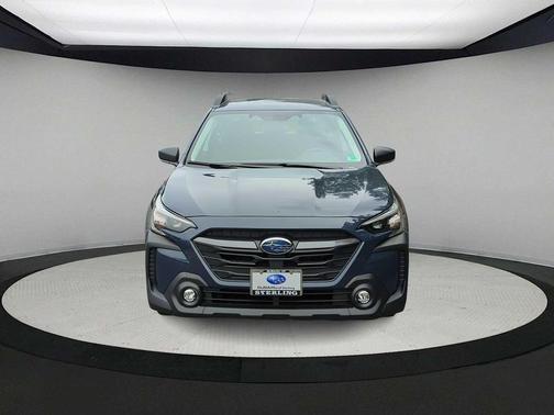 2025 Subaru Outback Base