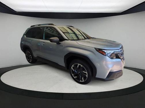 2025 Subaru Forester Hybrid Premium