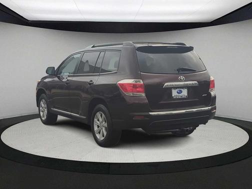 2013 Toyota Highlander SE