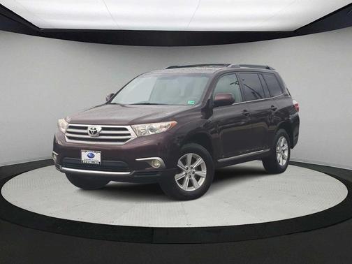 2013 Toyota Highlander SE