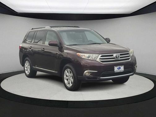 2013 Toyota Highlander SE