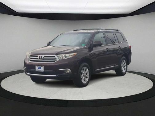 2013 Toyota Highlander SE