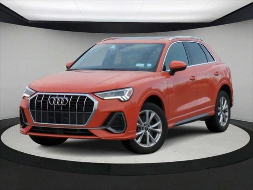 2022 Audi Q3 45 S line Premium Plus