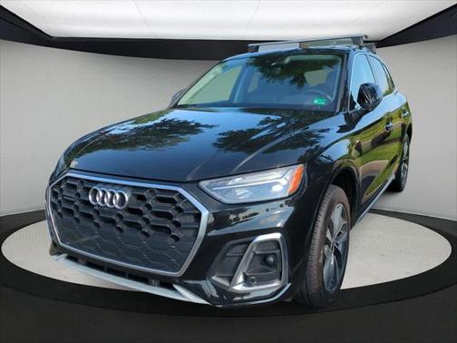 2024 Audi Q5 45 S line Premium Plus