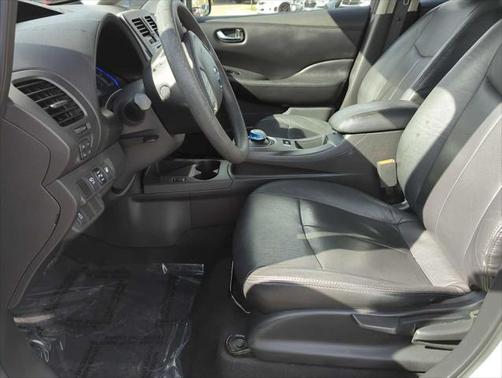 2016 Nissan Leaf S