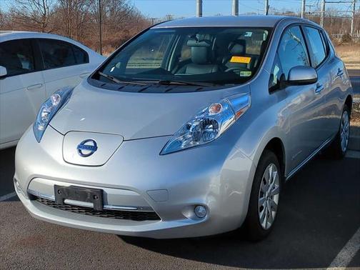2016 Nissan Leaf S