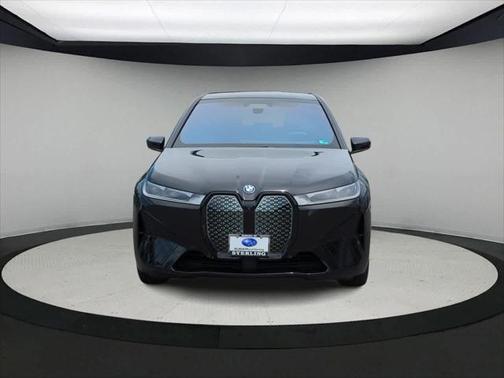 2025 BMW iX xDrive50