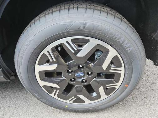 2025 Subaru Forester Base