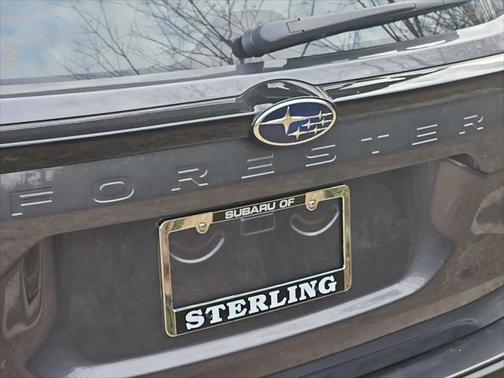 2025 Subaru Forester Base