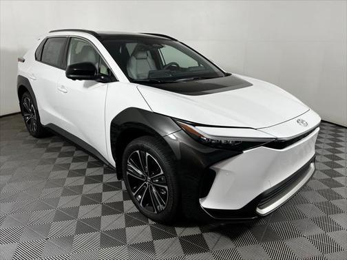 2025 Toyota bZ4X Limited
